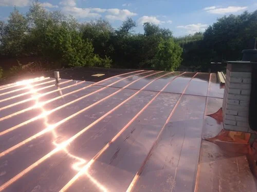 Medená falcovaná strecha